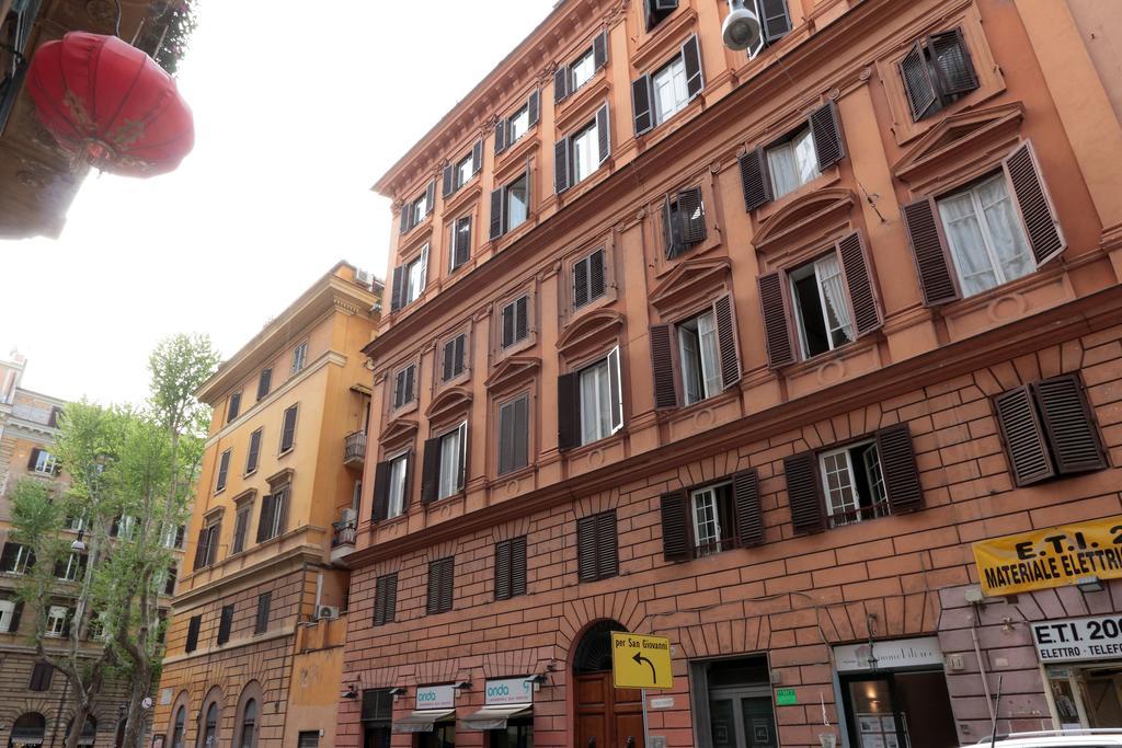 Ferienwohnung Le 2 Basiliche - Esquilino Retreat Rom Exterior foto